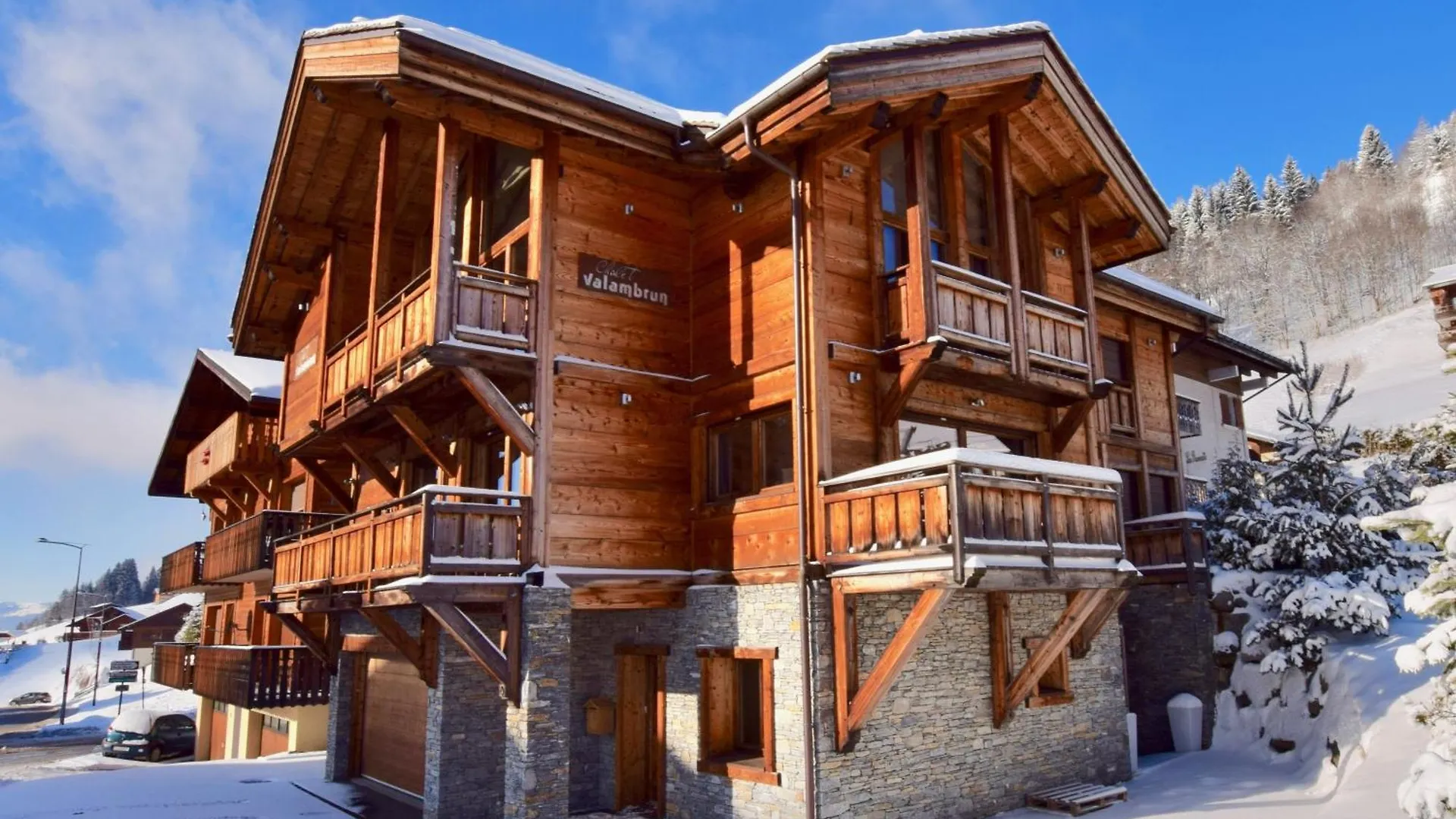 Chalet Valambrun - Unashamedly Luxurious Alpine Living Les Gets France